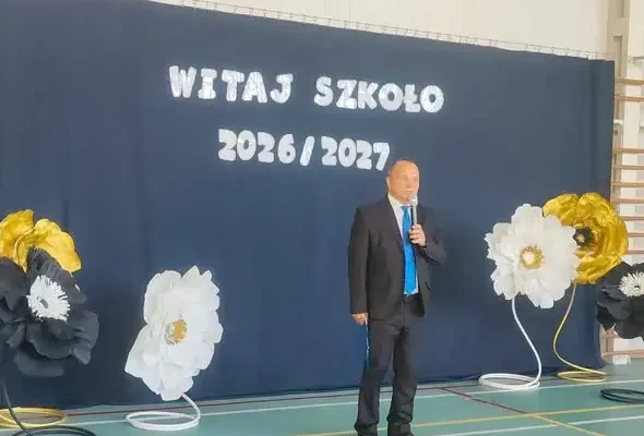 Nowy rok szkolny 2026/2027 rozpoczęty – życzenia i plany społeczności szkolnej
