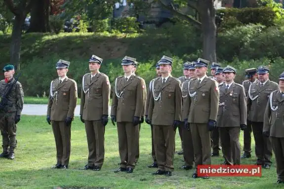 Głogów: 60 lat tradycji i 15 lat 4. Batalionu Inżynieryjnego – gmina Jerzmanowa na uroczystościach