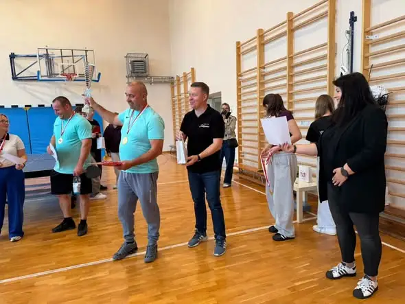 Turniej tenisa stołowego w Nielubi – sportowa rywalizacja i integracja mieszkańców