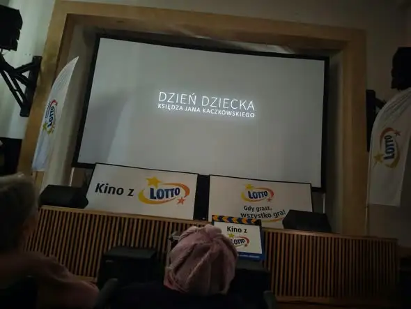 Drużyna DPS-u po Senioraliach wybrała się do kina