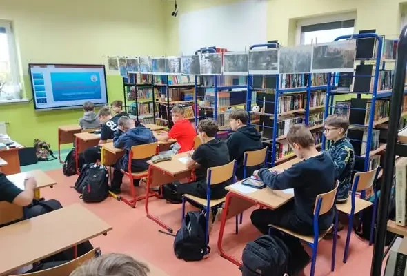 Jerzmanowa: uczniowie klas 7 zakończyli OTK lekcją o AI i zawodach przyszłości