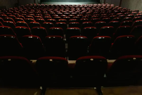 Klub Filmowy „Rustykalni” zaprasza na pokaz filmu „Kura” w Kurowicach